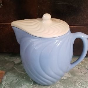 VTG USA Pottery Small Pitcher with Lid
